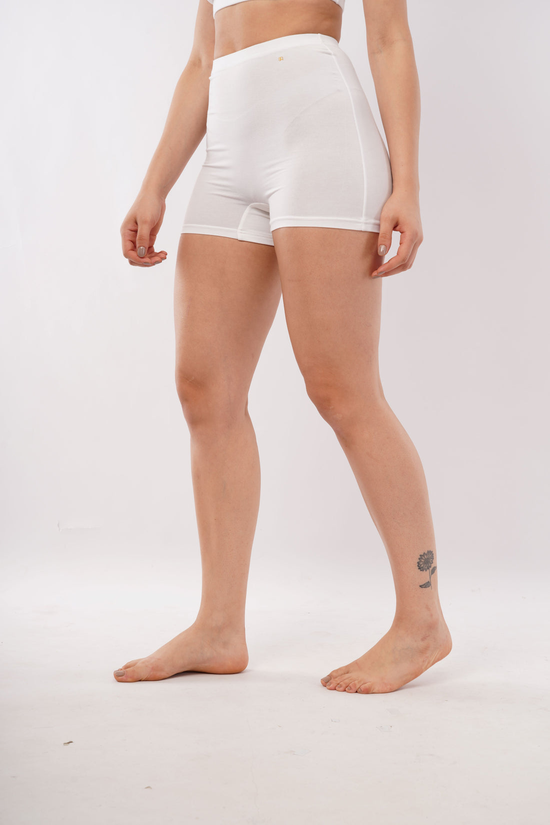 Linzing micro modal shorts - White