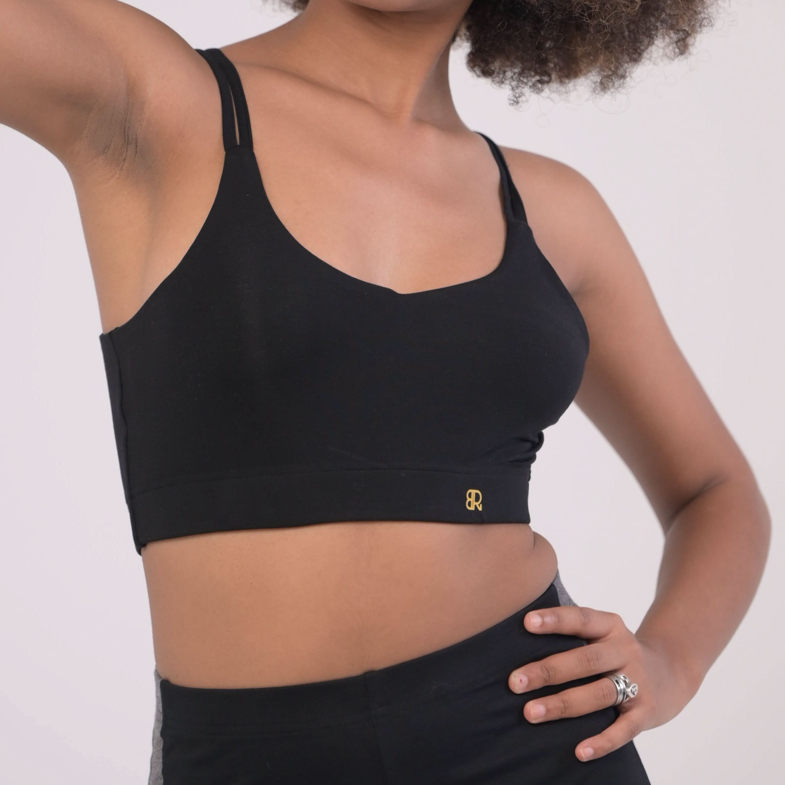 Eirica yoga light weight seamless bra - Black