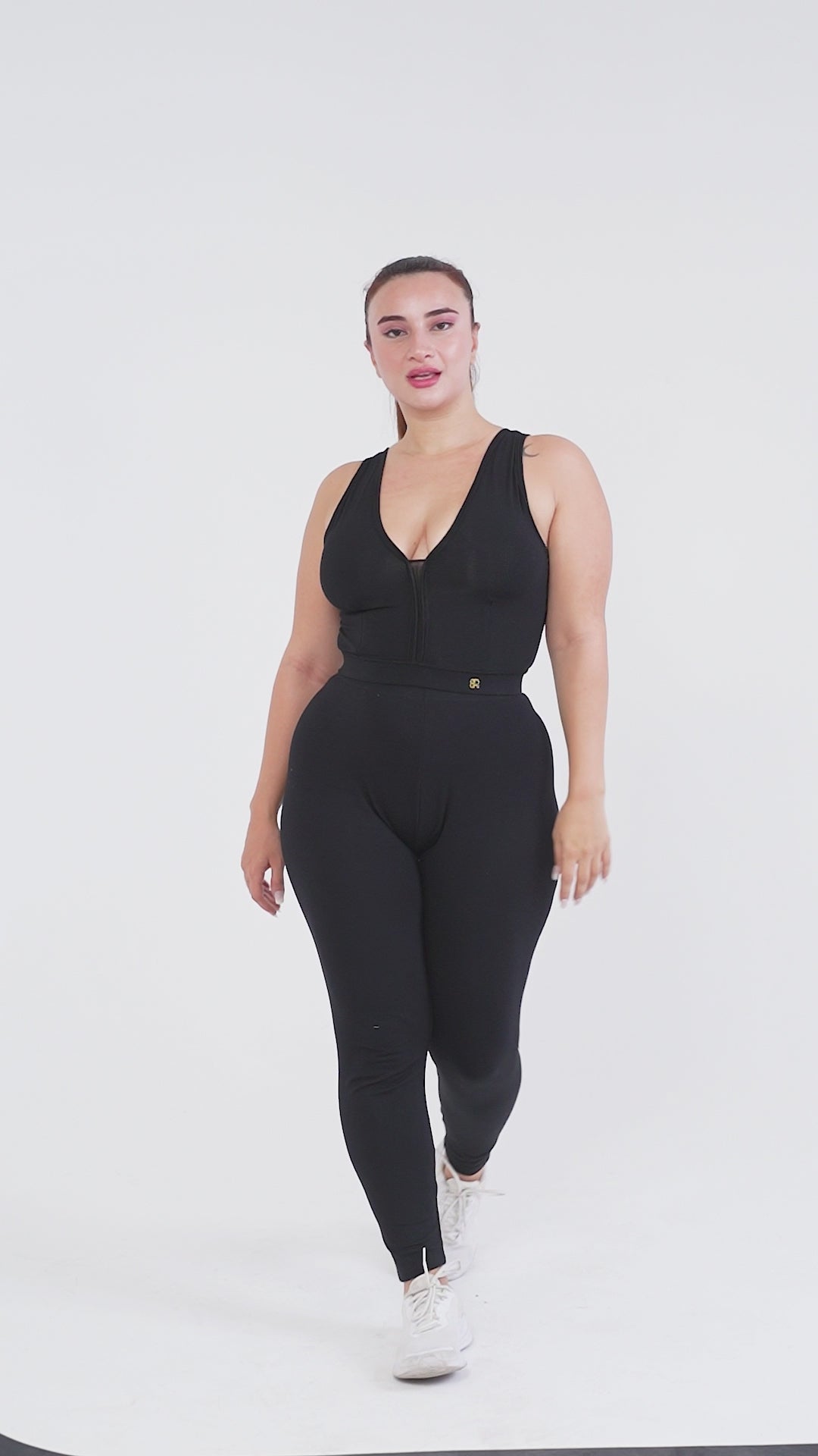 Eirica v neck bralette - Black